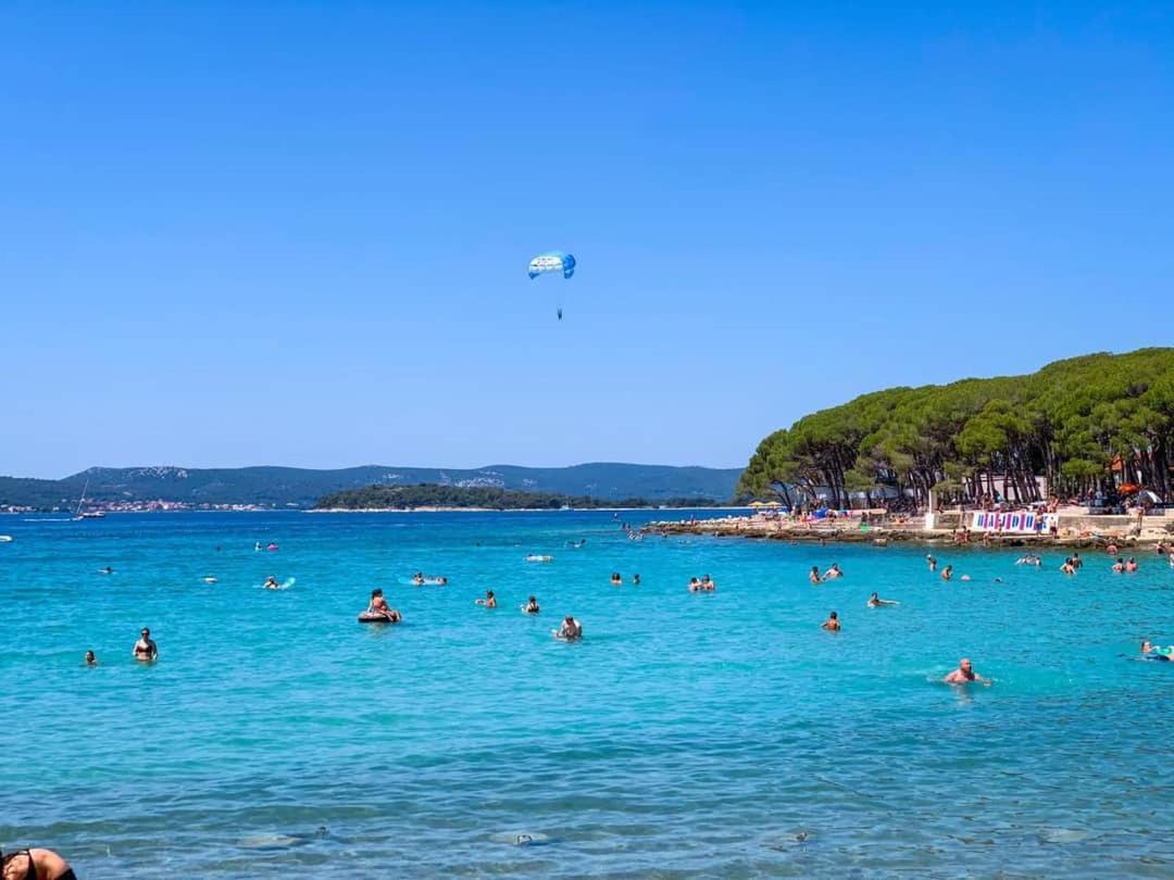 Apartmani Leon Biograd Na Moru Luaran gambar
